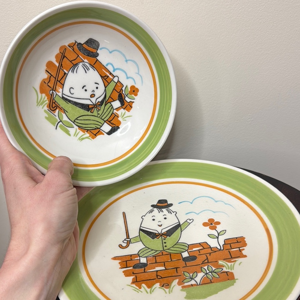 Vintage mid century Humpty Dumpty dinner plate and bowl set